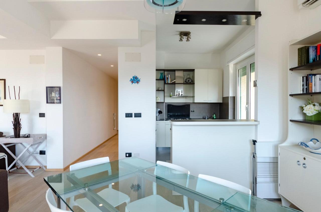 Apartament Joivy Great Flat With Sea View Genua Zewnętrze zdjęcie